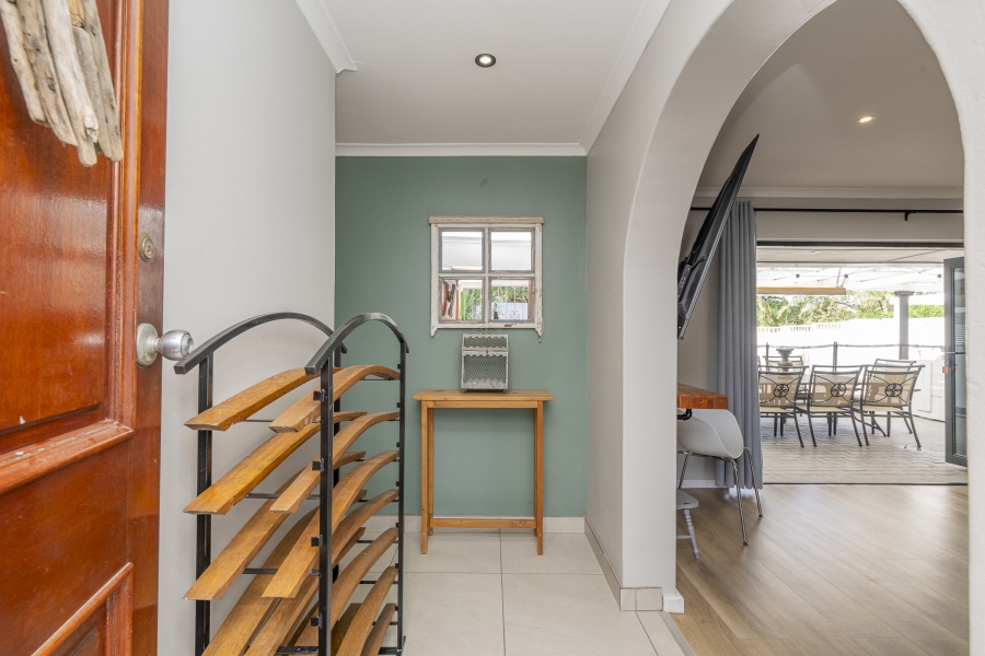 5 Bedroom Property for Sale in Eversdal Western Cape